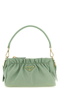 Prada grüne Schultertasche aus Nappaleder Vorderansicht