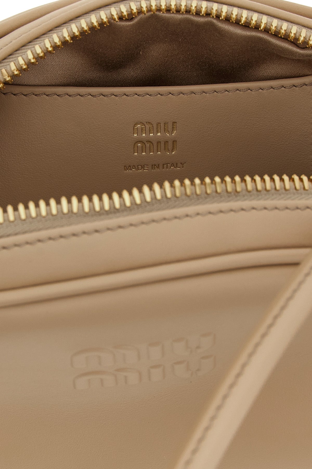Miu Miu Borsa a spalla - Dettaglio chiusura zip dorata