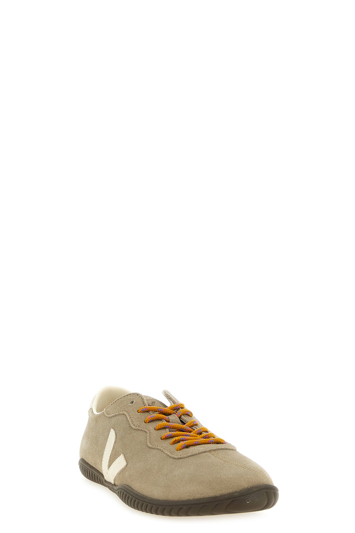 VEJA Jitsu Sneaker - Side profile with V logo